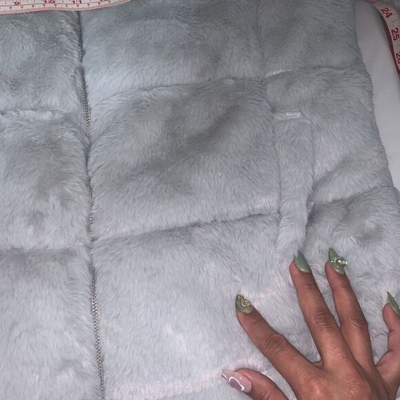 Women's Light Gray faux fur puffer jacket by Andrew Marc, size L spring wear - Picture 8 of 16